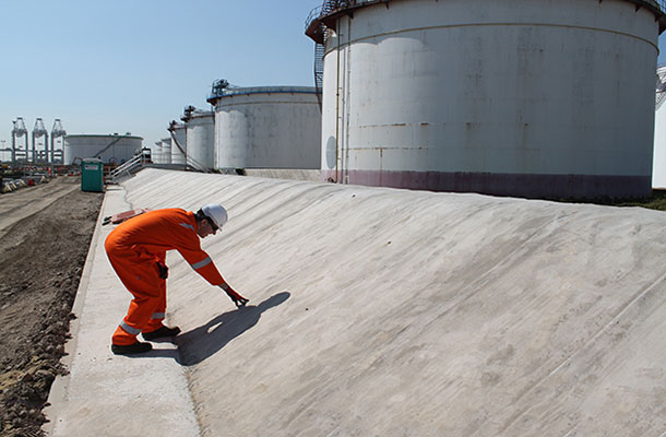 Concrete Canvas at work.